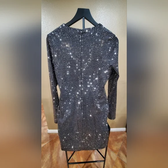 Good American Black and Silver Long Sleeve Dress - Picture 2 of 3
